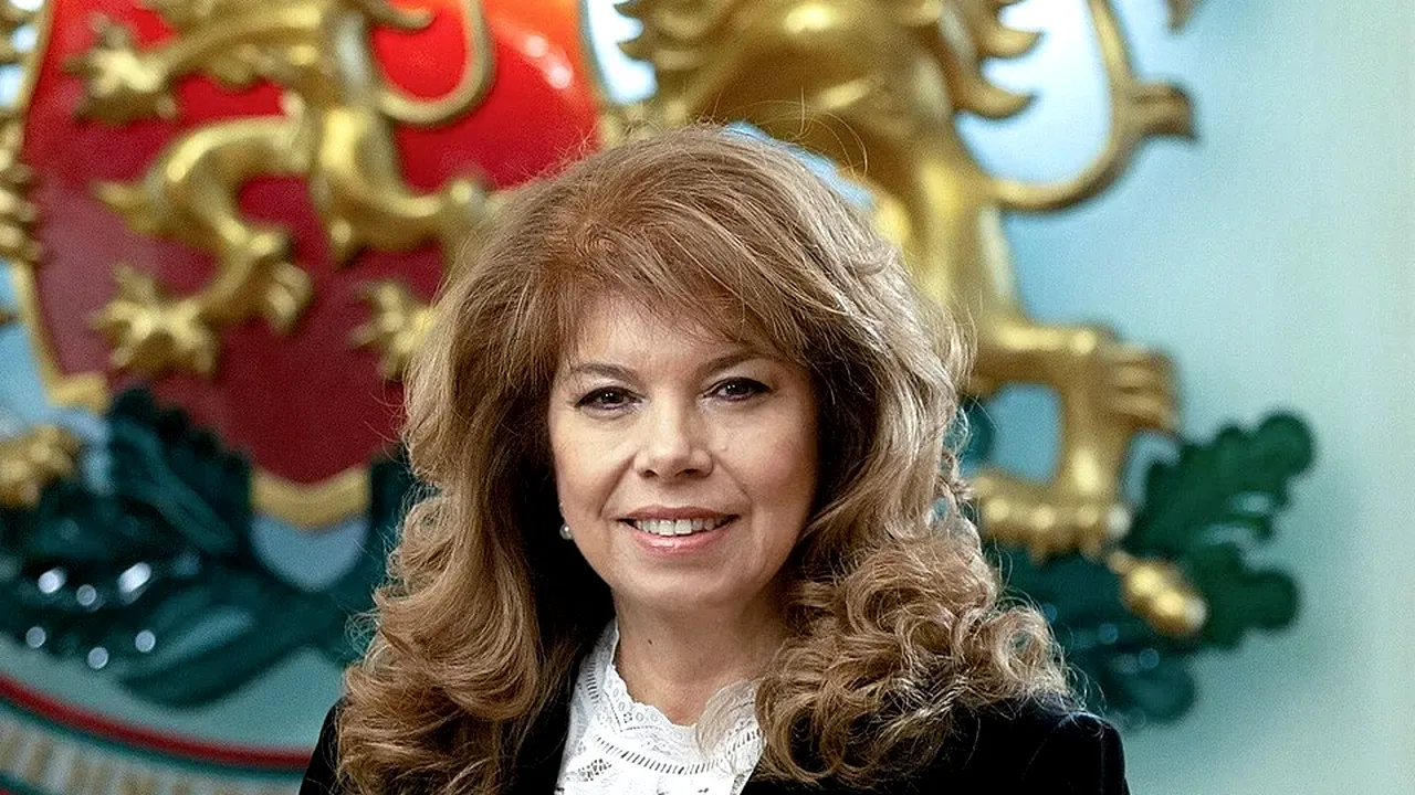 Bulgaria își alege duminică președintele. Fosta jurnalistă Iliana Iotova, favorită în sondaje, pe fondul tensiunilor provocate de războiul din Ucraina