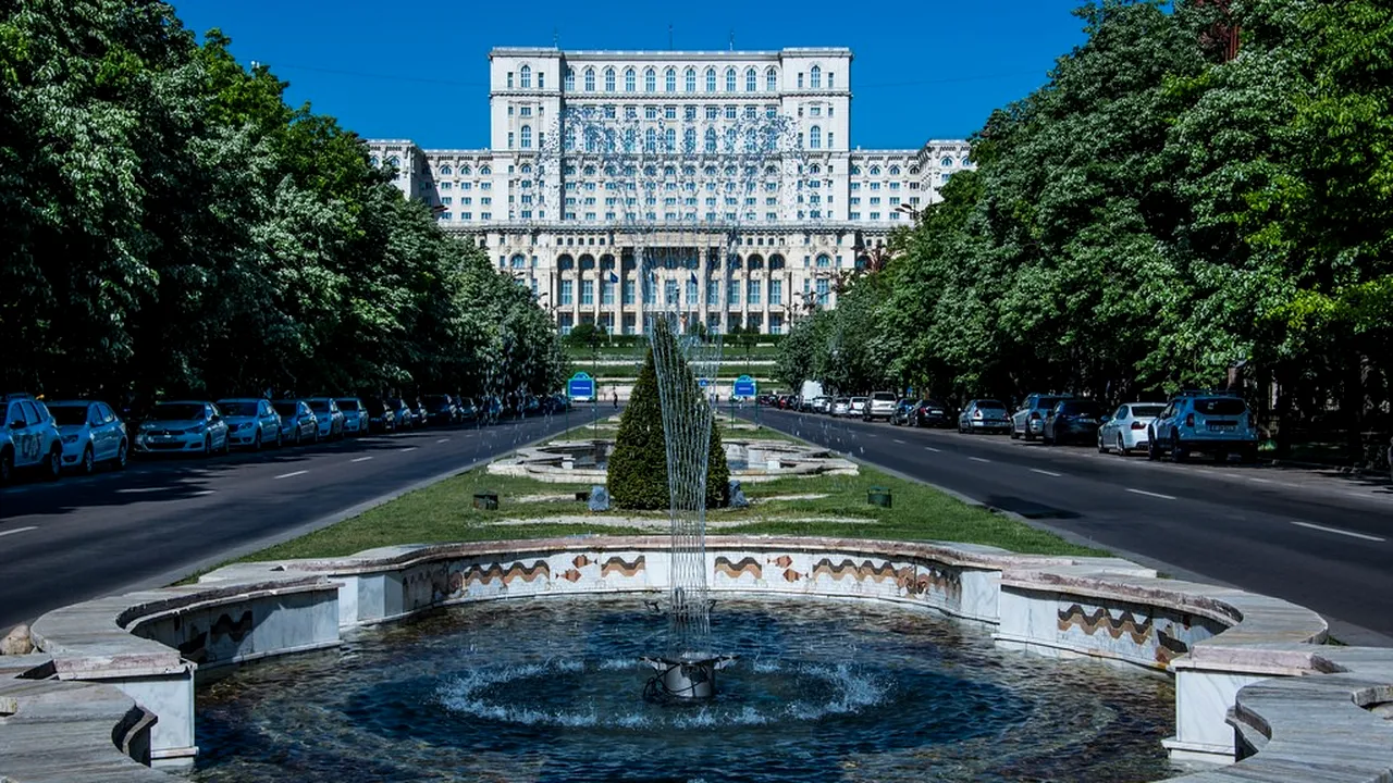 ANM anunță cum va fi VREMEA în luna mai. Când scăpăm de ploi și frig