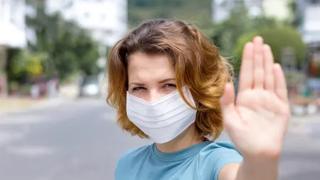 Mii de infectări cu SARS-CoV-2 și miliarde de euro aruncate pe măști de protecție neconforme! Cum a pierdut UE un front important în lupta împotriva pandemiei COVID-19