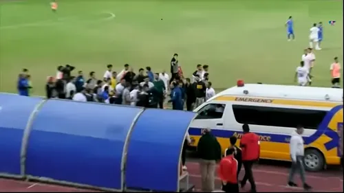 Incident șocant în Egipt. Un antrenor a murit după ce s-a bucurat la un gol marcat de echipa sa (VIDEO)