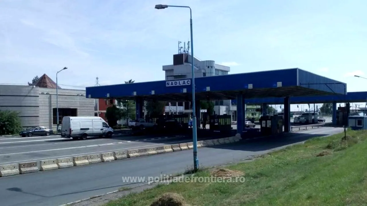 Sute de persoane au fost întoarse înapoi de la granița cu România și nu li s-a permis intrarea în țară!