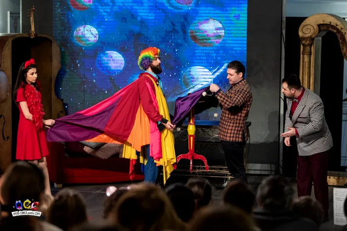 „Directorul de TeatruȚ / Sursa: Opera Comică pentru Copii