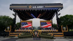 SUA sărbătoresc 250 de ani de la înființarea armatei americane cu o paradă militară. Ceremonia coincide cu ziua de naștere a președintelui Trump