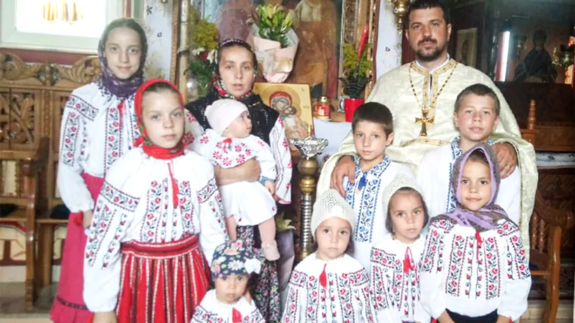 POVESTEA preotului Alexandru din Drăgușeni. Are 9 copii până la 38 de ani și nu vrea să se oprească aici