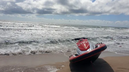 Trupul neînsuflețit al unui bărbat a fost descoperit pe o plajă din stațiunea Eforie Nord