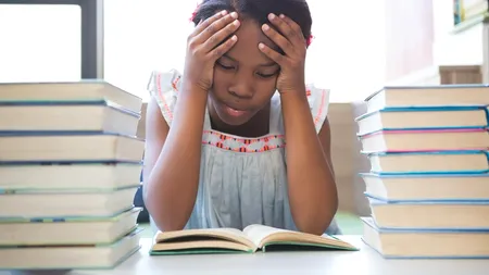 Peste 100 de elevi care au mers la același liceu din New Jersey au făcut o formă rară de cancer cerebral. Concluzia anchetei