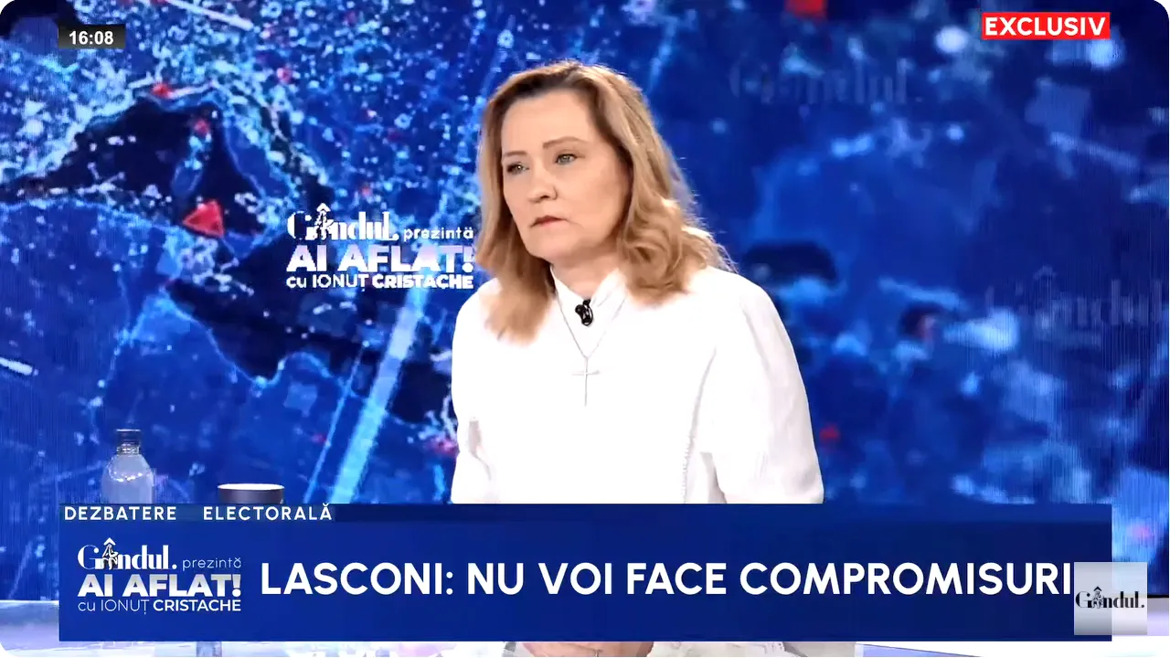 Elena Lasconi: „România este o FEMEIE frumoasă”