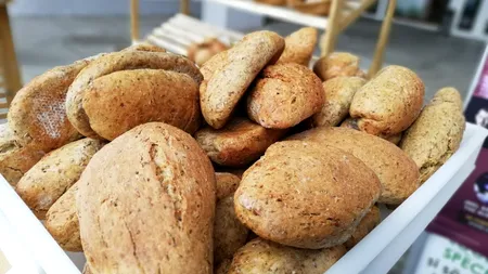 PÂINE din MALȚ pentru centrele de plasament. Proiectul CARITABIL al unor producători de BERE artizanală din Timișoara
