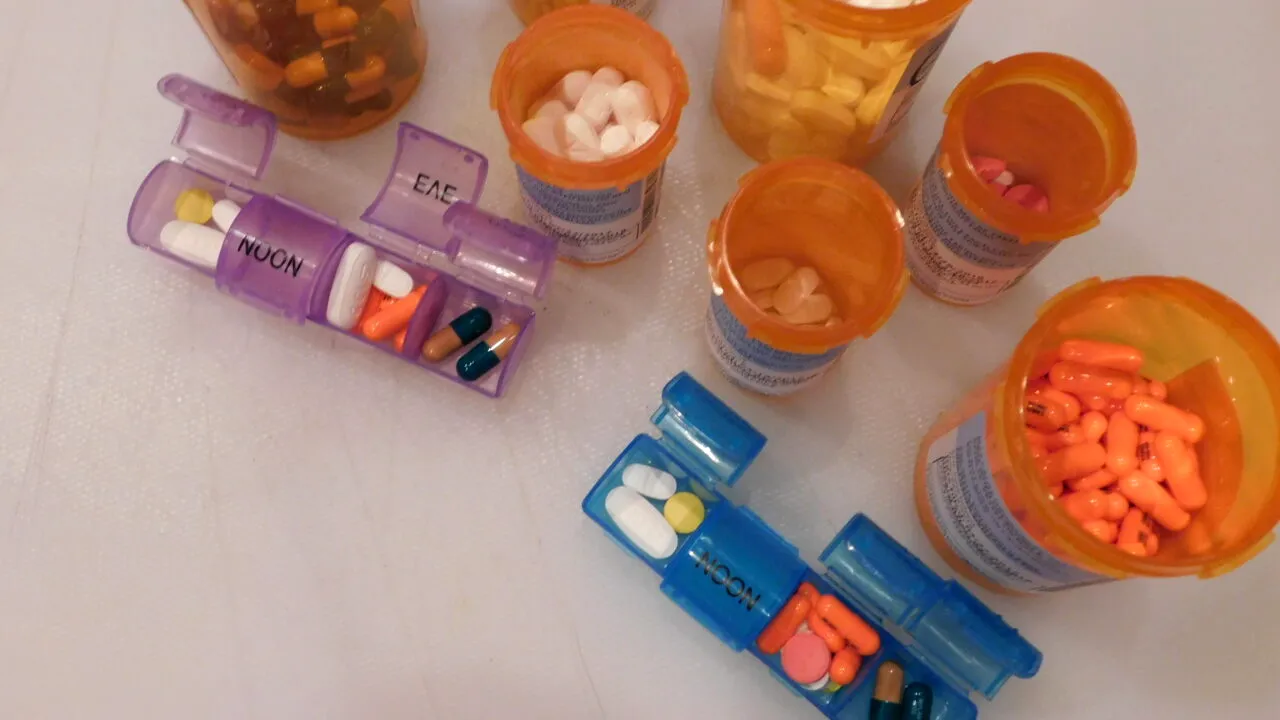 MEDICAMENTELE luate de femeile gravide din întreaga lume, ce pot crește riscul de autism la copiii lor