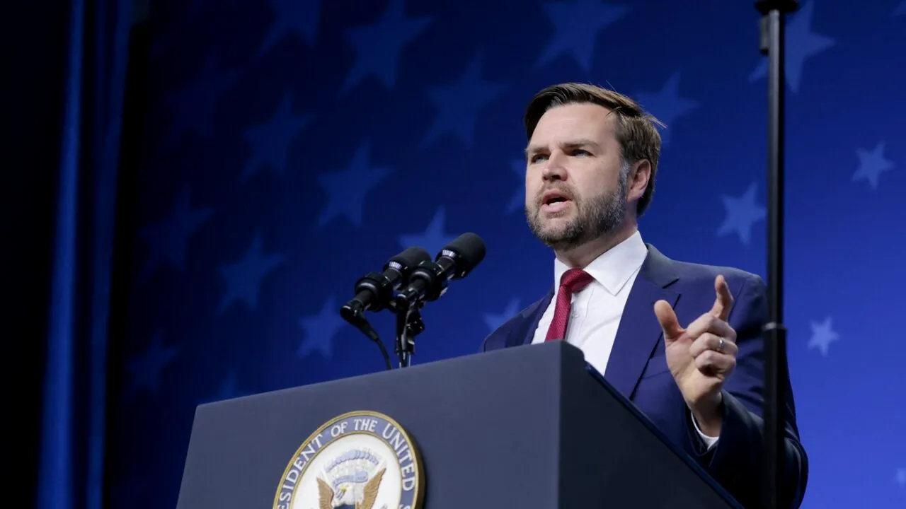 Vance critică aspru pozițiile Franței și ale Marii Britanii/ „Țări oarecare, care nu au LUPTAT într-un război de treizeci de ani”