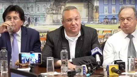 Nicolae Ciucă, întrebat despre FOTOGRAFIA împreună cu Nicuşor Dan pe Arena Naţională: A venit lângă mine, a făcut o poză şi a plecat