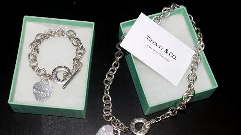 O fostă angajată a unei companii de bijuterii din SUA ar fi furat podoabe de 1,3 mil. de dolari