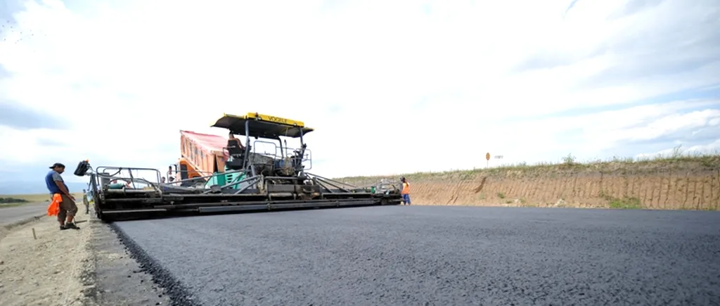 Ponta: În 2013 vor fi demarate lucrările la autostrada Craiova-Pitești, o investiție de 500 de milioane de euro
