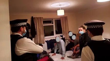 Peste 80 de români, transformați în sclavi pe șantierele din Marea Britanie. Oamenii căutau de mâncare în lăzile de gunoi