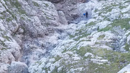 Bărbat din București, rătăcit în masivul Bucegi. Unde l-au găsit salvamontiștii din Bușteni