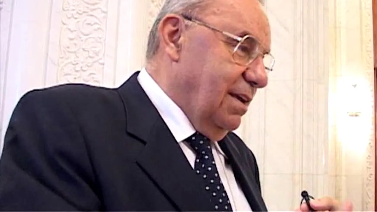 Noul Ministru de Externe, Andrei Marga, îl compară pe Băsescu cu Mussolini. VIDEO