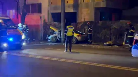 Accident grav pe Șoseaua Antiaeriană din Capitală. Un tânăr de 18 ani a MURIT, după ce a intrat cu mașina într-un stâlp