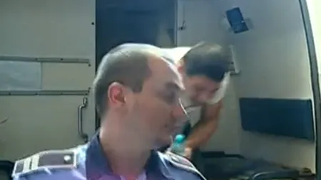 A sărit în mare degeaba: polițistul care a luat mită nu a scăpat de procurorii DNA