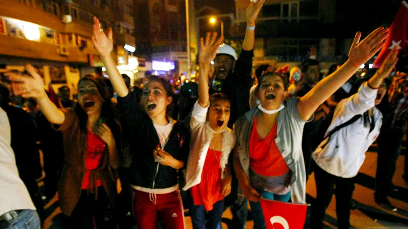 La un an de la revolta din parcul Gezi, Instanbulul este pe picior de război. Erdogan pune gaz pe foc