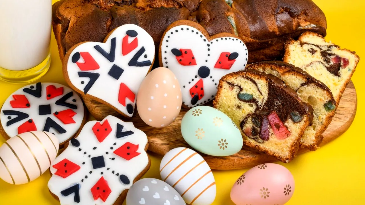 A început „bătălia preparatelor” de Paște vândute online. ANAF, cu ochii pe gospodinele care fac evaziune fiscală pe rețelele de socializare