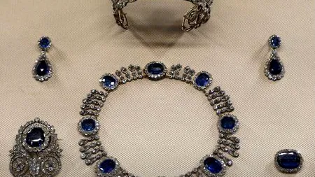 Bijuteriile furate ale Franței ar fi apărut pe „OLX-ul” rusesc. Prețul se ridică la 250 milioane de ruble