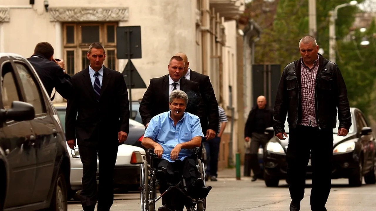 Sorin Ovidiu Vîntu, condamnat la doi ani de închisoare cu executare, pentru 