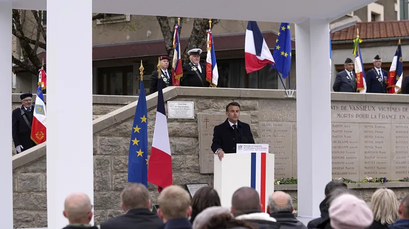 Bloomberg: Insistența lui Macron pentru înarmarea Europei devine mai urgentă, dar și mai PERICULOASĂ