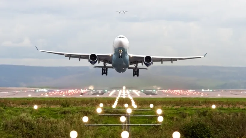 Aeroportul Oradea alocă 26 mil. euro în extinderea pistei, pentru a opera avioane Boeing și Airbus