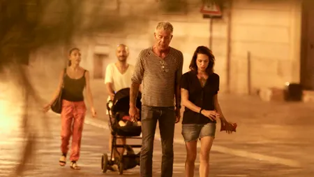 Din 1,2 milioane de dolari, Anthony Bourdain lasă soției CÂTEVA BILETE DE AVION. Asia Argento, PUSĂ LA ZID de opinia publică, deși celebrul chef ERA NEBUN DUPĂ EA