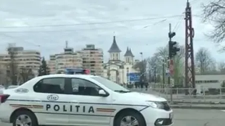 Un polițist a blocat o INTERSECȚIE, pentru a face acest gest. „Nu știu dacă a mai făcut asemenea FAPTE!