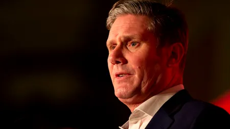 Liderul opoziției din Marea Britanie cere un lockdown total la nivelul Angliei