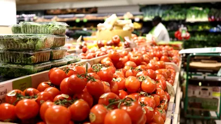 Roșii „românești” doar cu numele, vândute la PREȚURI MARI în piețele din București