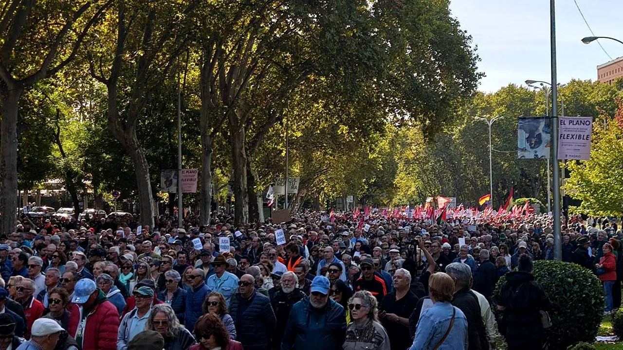 Proteste în Spania: zeci de mii de oameni au ieșit în stradă la Madrid pentru apărarea sistemului public de pensii
