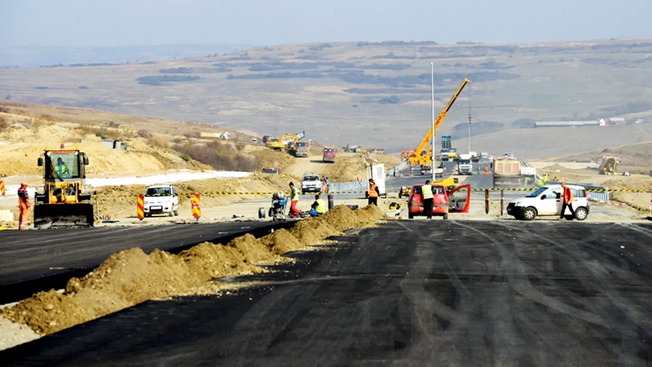 Autostrada care nu există ar putea începe cu o „GROAPĂ