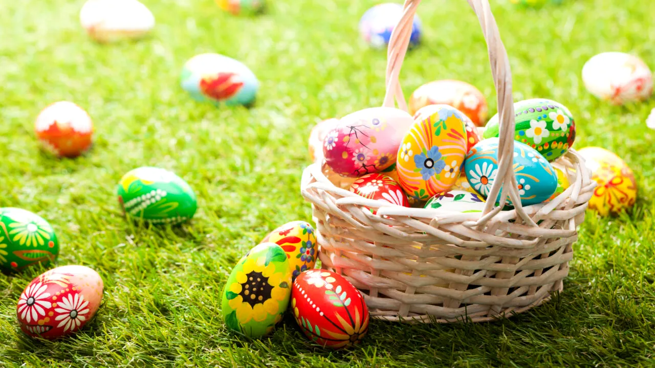 Amintirile CAMPIONILOR de Paște: de la ouă de lemn la vânătoare de dulciuri sau cadouri de neuitat
