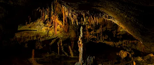 Cea mai lungă peșteră din sud-estul Europei este în România. Are peste 50 de kilometri