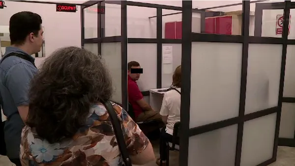 Sunt COZI mari la birourile de Evidență a Populației, pentru eliberarea noilor cărți de identitate. Mai sunt locuri libere abia în septembrie 2025