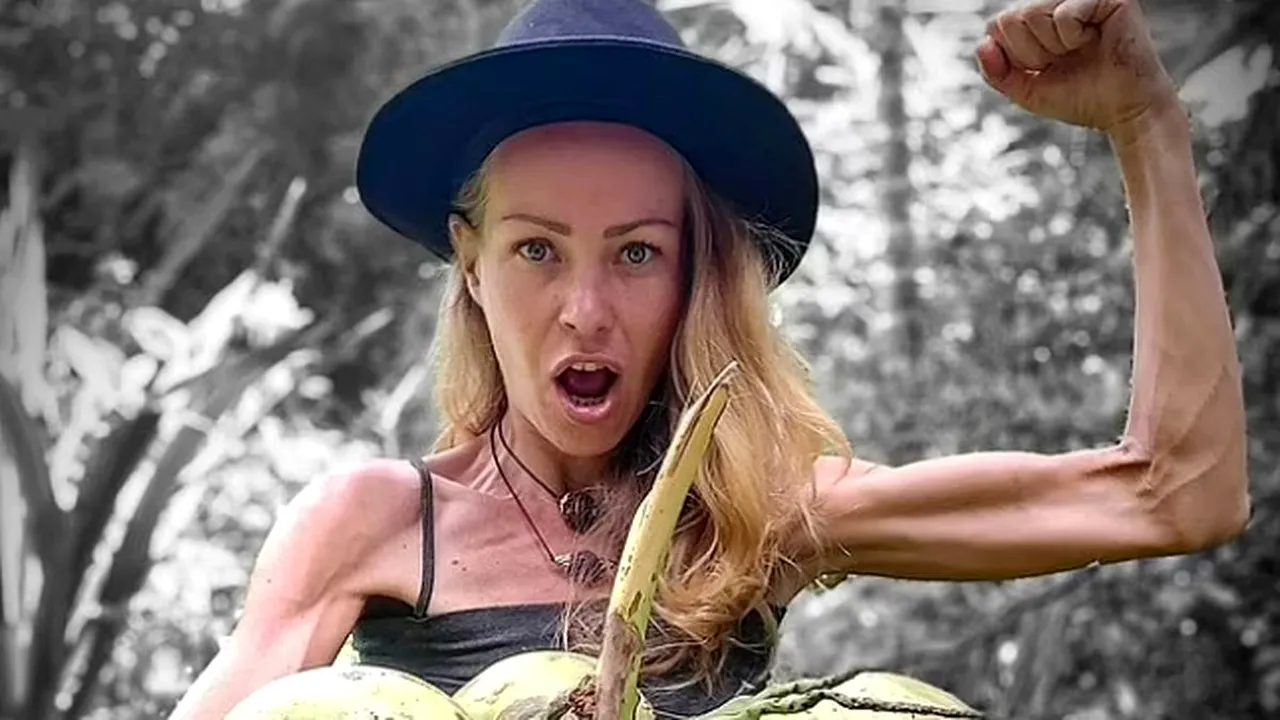 O influenceriţă vegană a MURIT„de foame și epuizare” după ce s-a hrănit o perioadă lungă de timp doar cu fructe, semințe și fructe exotice
