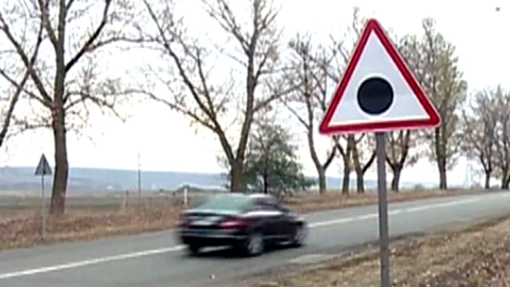 Mulți șoferi din România nu știu! Ce înseamnă, de fapt, semnul de circulație cu bulina neagră