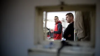 A ieșit din închisoare și l-a căutat pe omul care l-a ajutat să-i ceară o favoare. Ce a urmat reprezintă o realitate paradoxală în România