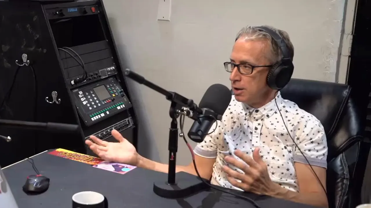 Controversatul Andy Dick, arestat după ce a agresat un bărbat: „Era să-l omoare!”