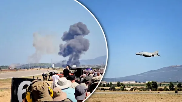 Un avion de vânătoare F-4 Phantom s-a prăbușit peste depozitele Nestle din Grecia. Cei doi piloți și-au pierdut viața