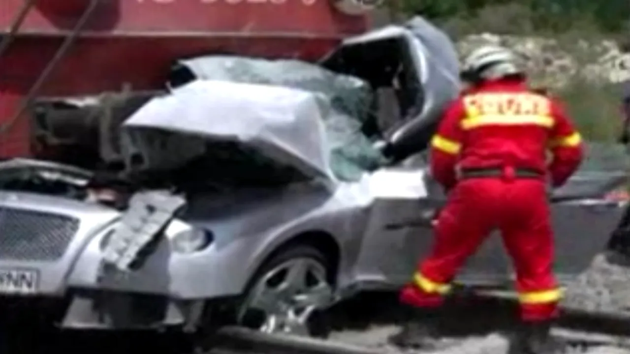 Omul de afaceri Nae Nicolae a murit, după ce mașina în care se afla a fost spulberată de un tren