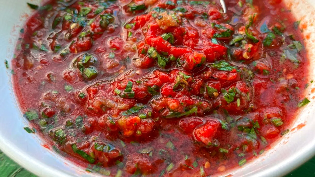 Ce este PAPACIOACA si cum se poate prepara în casă. Este unul dintre preparatele de top ale verii