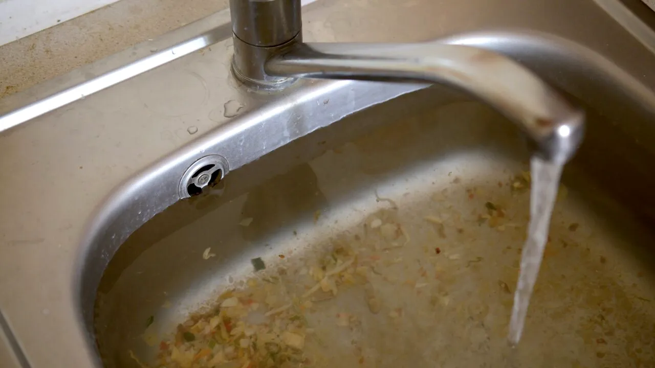 Orașul din România care rămâne fără apă caldă 48 de ore. Se fac lucrări de modernizare