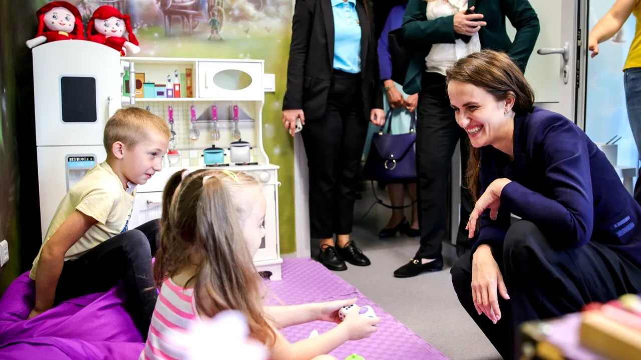 Oana Țoiu, prima VIZITĂ oficială a unui ministru român de Externe în Ucraina, după invazia rusă: „Un semnal puternic al solidarității noastre”