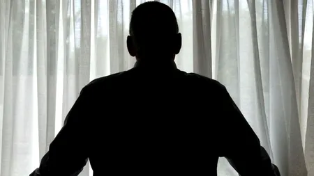 Directoarea unei școli din Vaslui, șantajată de un fost elev cu publicarea unor imagini compromițătoare