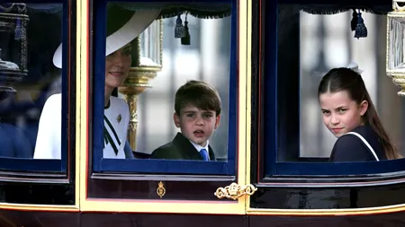 Prințesa Charlotte, PROTECTOARE cu mama sa la prima apariție publică după diagnosticul de cancer. Explicațiile unei experte în limbajul corpului