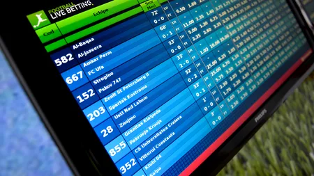 Un angajat al unei case de pariuri din București a furat banii și a înscenat o tâlhărie. Cum s-a terminat totul