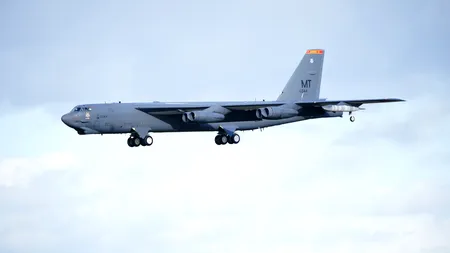 SUA răspund exercițiilor militare Rusia-Belarus prin ”Bomber Task Force”. Bombardiere strategice B-52 au aterizat la baza Fairford din Marea Britanie: ”Exercițiul cu aliații NATO, planificat de mai mult timp”